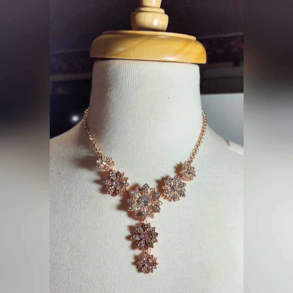 Bib Statement Floral Bling Rose Gold Necklace NWOT
